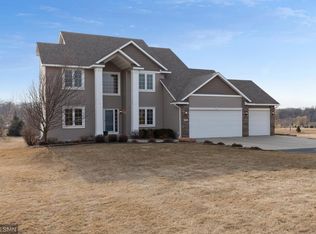 24376 Rice Lake Dr, Lakeville, MN 55044