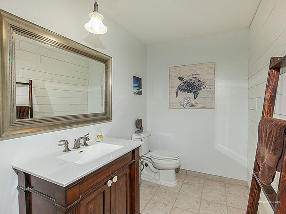 Half Bathroom on Main Floor