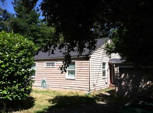 2046 NE 98th St, Seattle, WA 98115