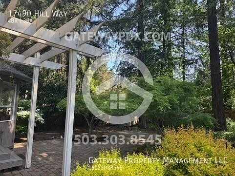 17490 Hill Way — Photo 35