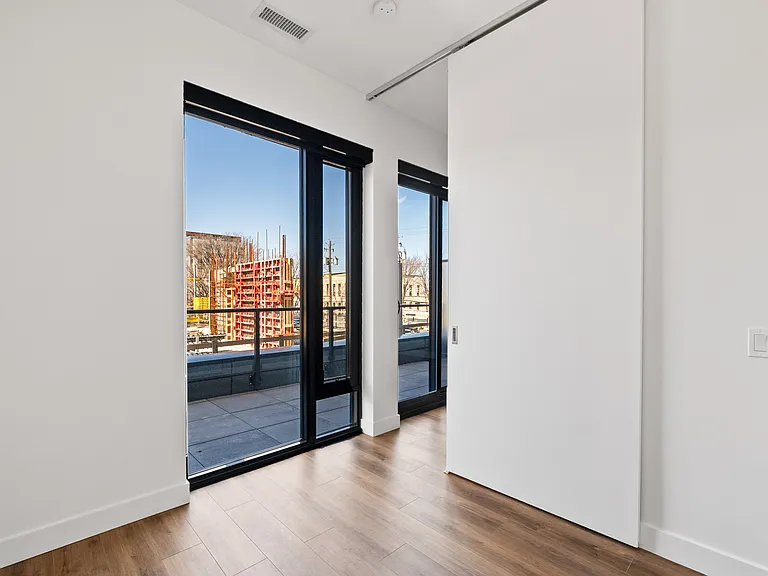 5511 Bilby St #207 — Photo 11