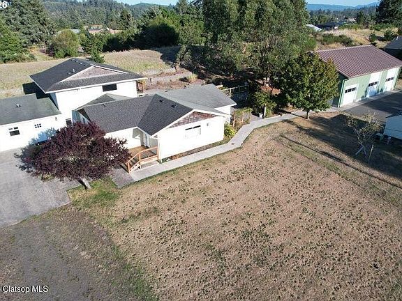 5th image of 90513 East Rd