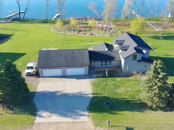 8944 Dyrud Ln SE, Osakis, MN 56360