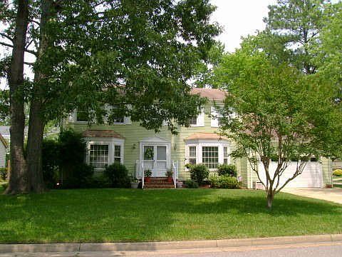 Gorgeous 5 bedrom home in a court