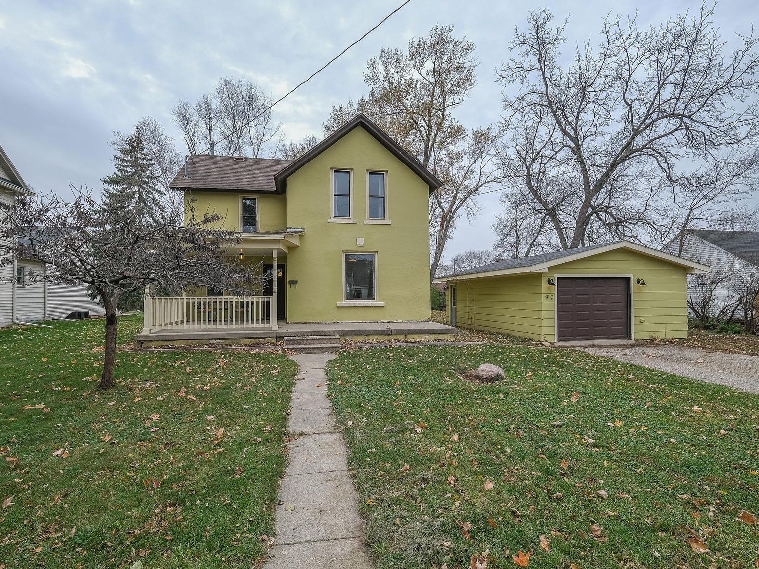 910 Woodland Ave, Mankato, MN 56001 MLS 6457791 Zillow