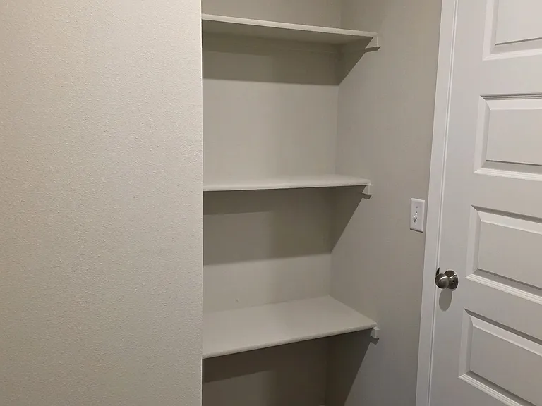 1331 E Honolulu Pl — Photo 27