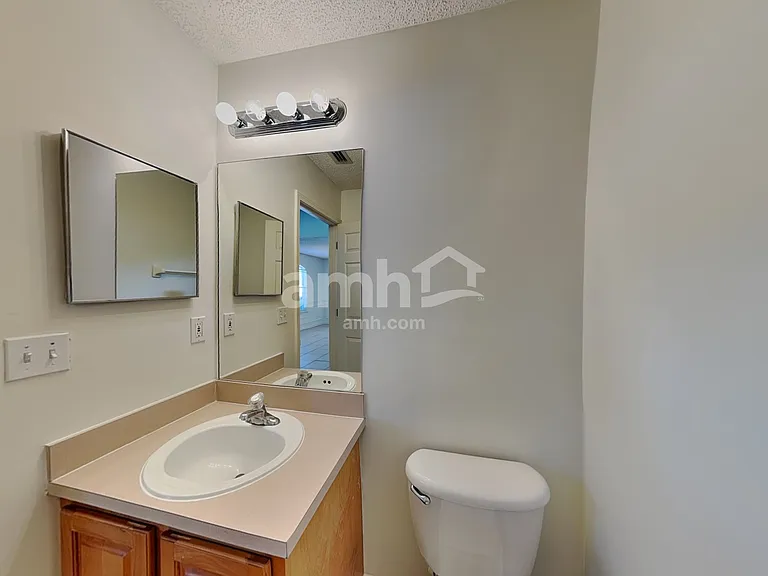 3127 Majestic Oaks Ln — Photo 17
