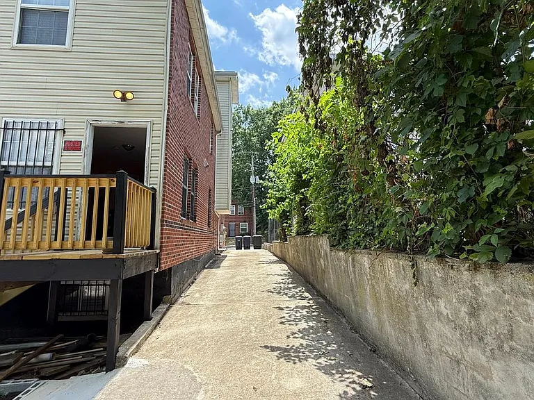 5212 Astor Pl SE — Photo 34