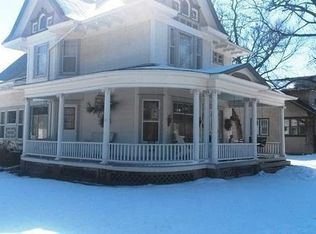 511 E 5th St, Dell Rapids, SD 57022