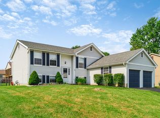4355 Shirlene Ct, Grove City, OH