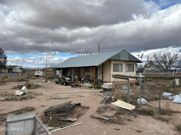 4180 W SPRUCE Street, Elfrida, AZ 85610