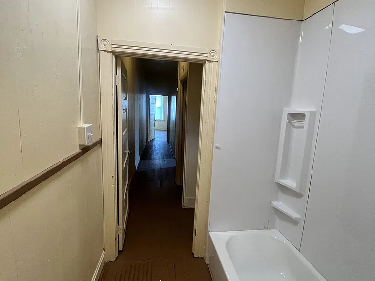 829 Virginia Ave — Photo 14