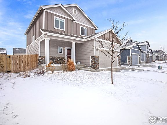 2nd image of 825 Pioneer Dr