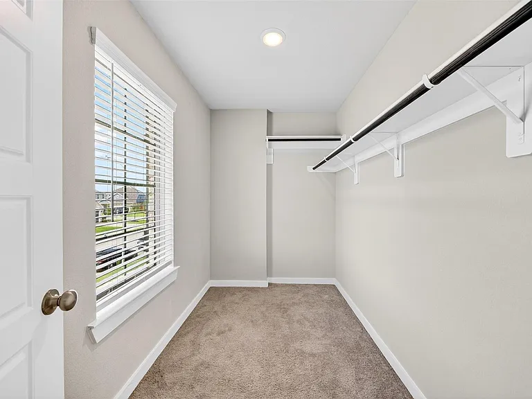 21619 Coral Mist Dr — Photo 34