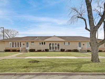 2547 S 2nd Ave, North Riverside, IL, 60546
