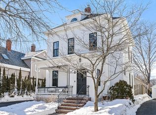 104 Cottage St, Melrose, MA 02176