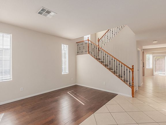 5th image of 2241 Summer Home St