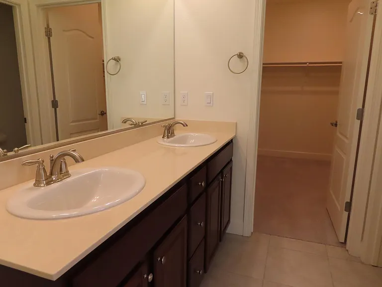 6771 Lookout Peak Dr — Photo 50