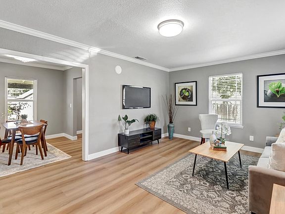 4th image of 2539 Clay St