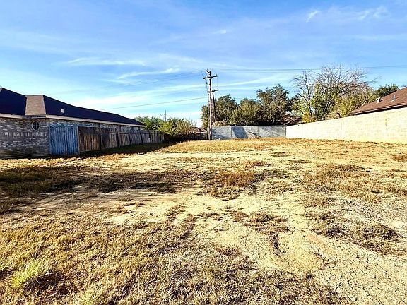 4th image of 416 Saint Croix Dr