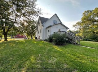 2474 2nd Rd, Palmer, NE 68864