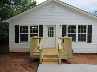 113 Hemlock Ln, Bristol, TN 37620