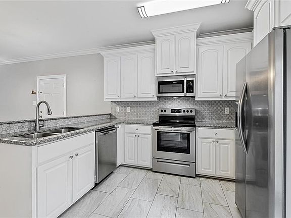 3rd image of 31855 State Highway 16 APT 101