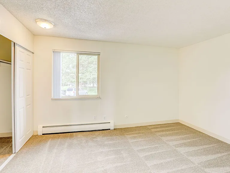 Ralston Park Apartments — Photo 30