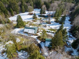 1302 Bear Creek Rd, Port Angeles, WA 98363