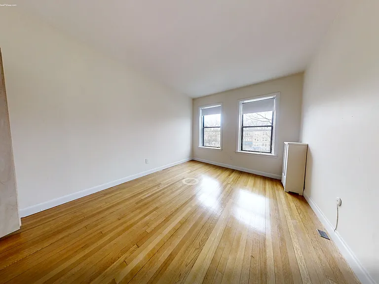 1137 Commonwealth Ave #3 — Photo 6