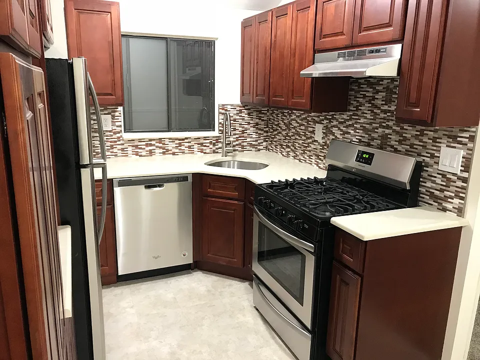 78 Luke Ct #2