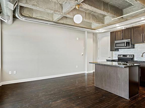 2nd image of 2940 Baltimore Ave Unit 3