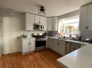 3719 N Newcastle Ave, Chicago, IL 60634