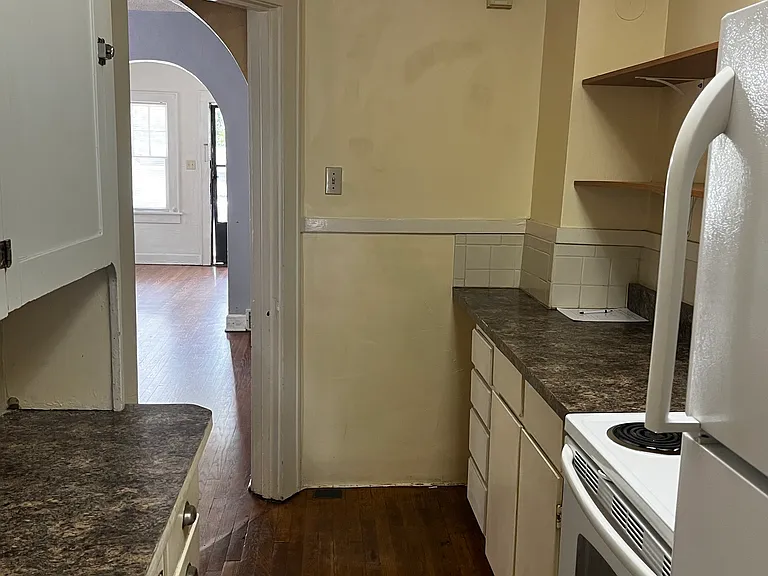 522 N Bluff Ave — Photo 7
