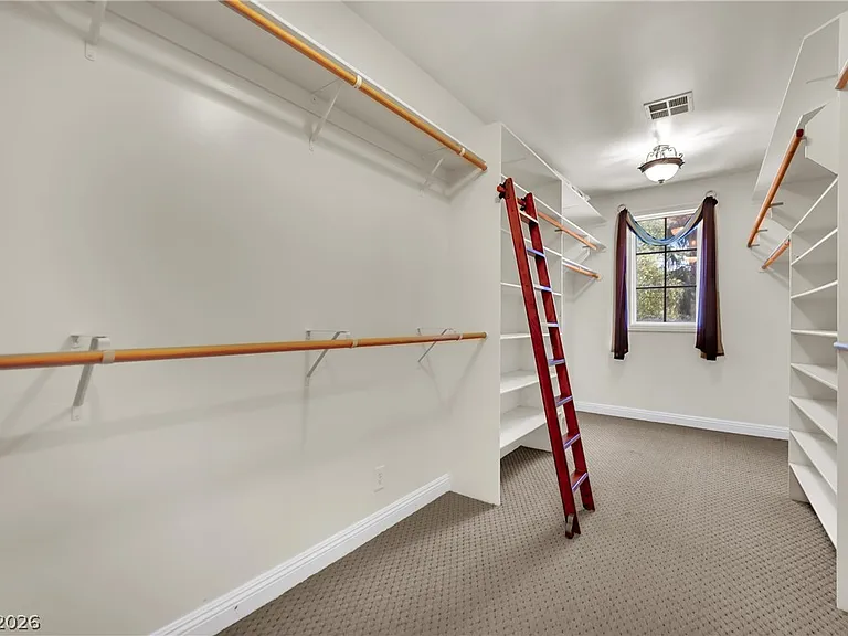 1250 Shadow Ln — Photo 25