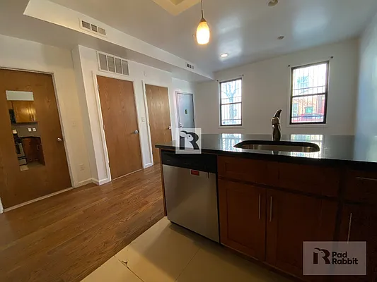 Rented by PadRabbit LLC | media 6