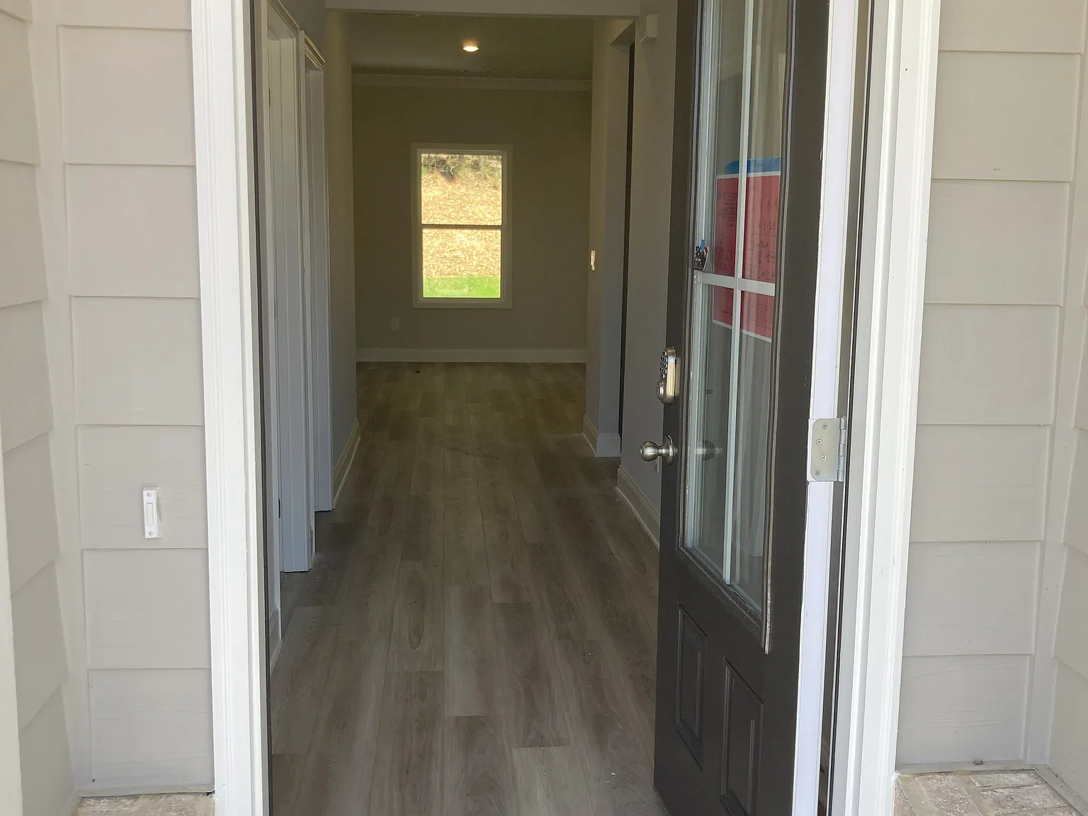 5 bed, 2222 sqft, $2,600 — Photo 3
