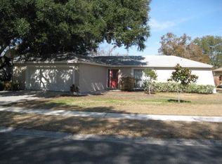 3807 Southview Dr, Brandon, FL 33511