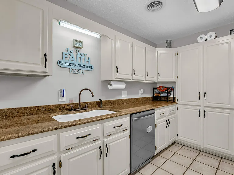 313 Hillfield Cv — Photo 10