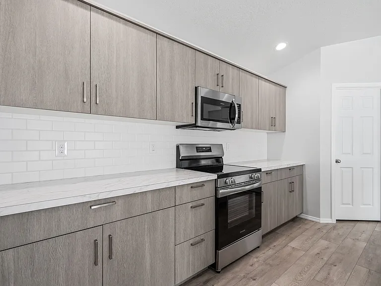 406 Hildago Way — Photo 34