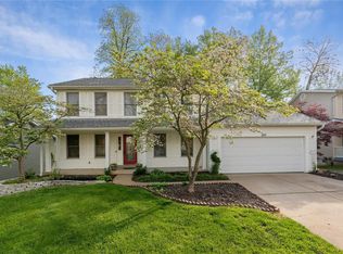 1113 Barrath Place Ct, Florissant, MO 63031