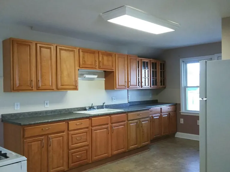 538 Capitol Ave — Photo 13