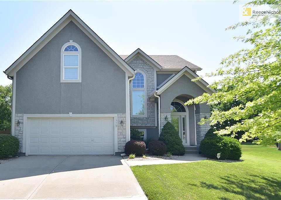 Welcome home to the coveted Clear Creek community!