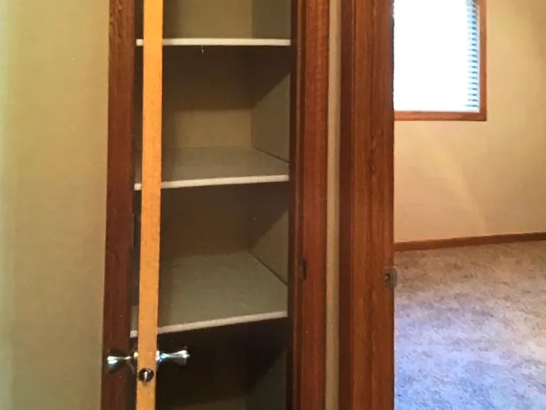 4138 S 46th St — Photo 10