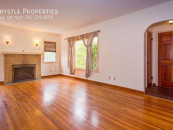 3rd image of 114 Claremont Ave