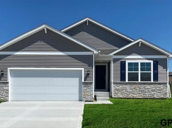13521 Whitmore St, Omaha, NE 68142