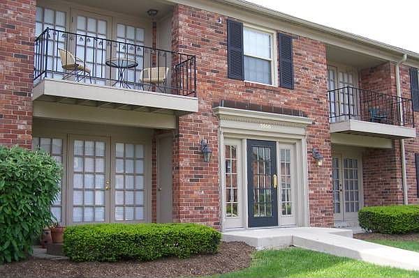1st image of 1017 Chatfield Dr APT G