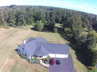 1374 Allen Rd, Penfield, NY 14526