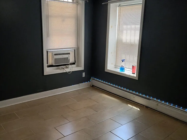 167 Mount Prospect Ave #A — Photo 3