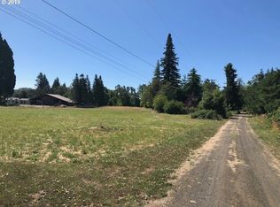 257 Fuchsia Ln, Roseburg, OR 97471